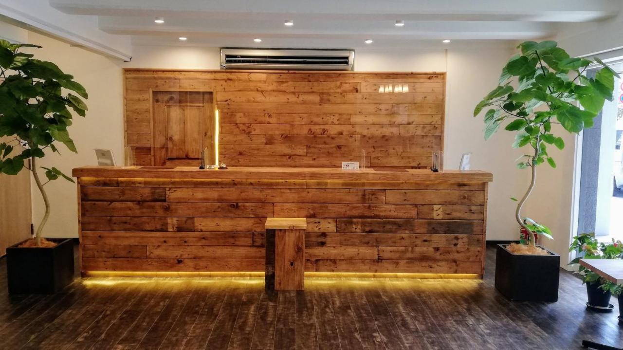 Hotel Maruki Наха Экстерьер фото